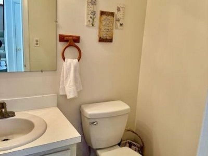 7617 Creekwood Drive, Unit C26, North Royalton, OH 44133 Photo 3