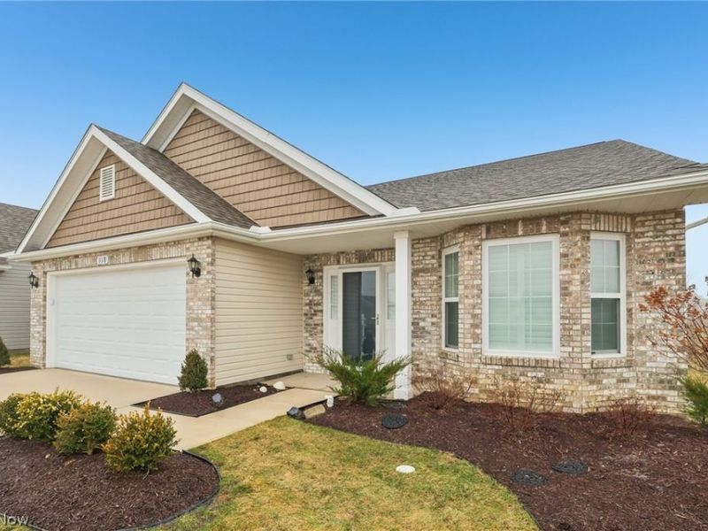 118 Stonecrest Trail, Elyria, OH 44035 Photo 2