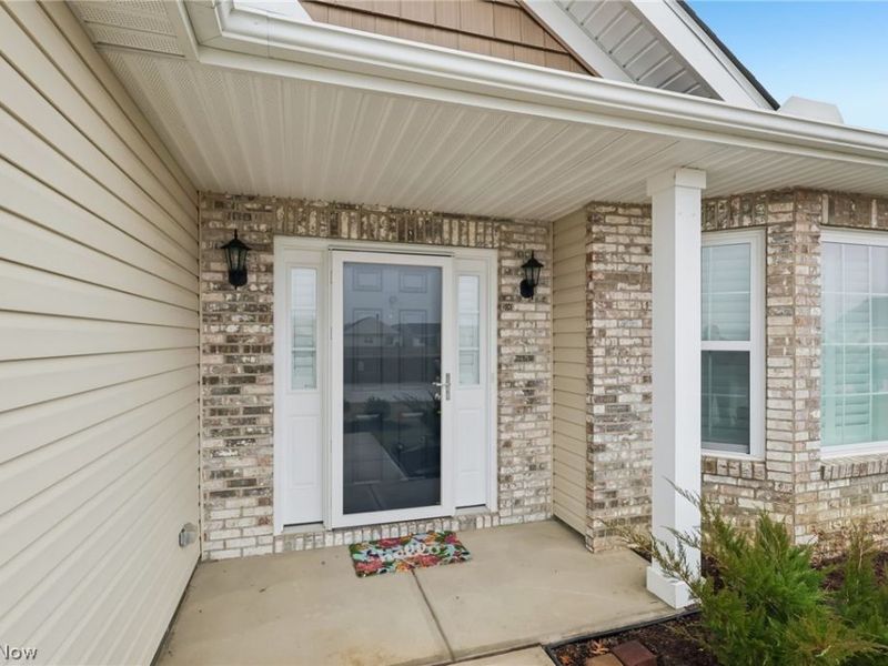 118 Stonecrest Trail, Elyria, OH 44035 Photo 3