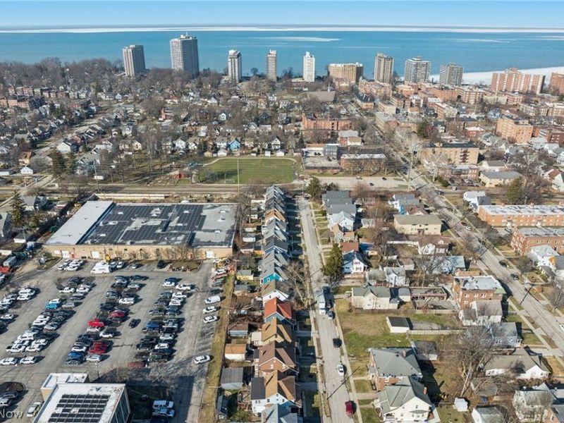 1370 Lakewood Avenue, Lakewood, OH 44107 Photo 45