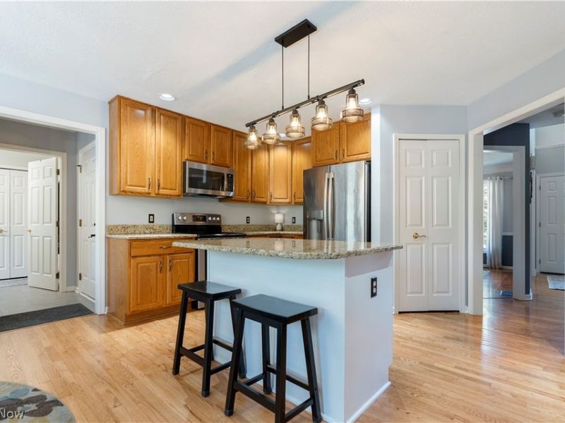 1724 Cornerstone Street SW, Hartville, OH 44632 Photo 10