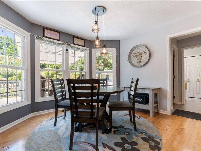 1724 Cornerstone Street SW, Hartville, OH 44632 Photo 12