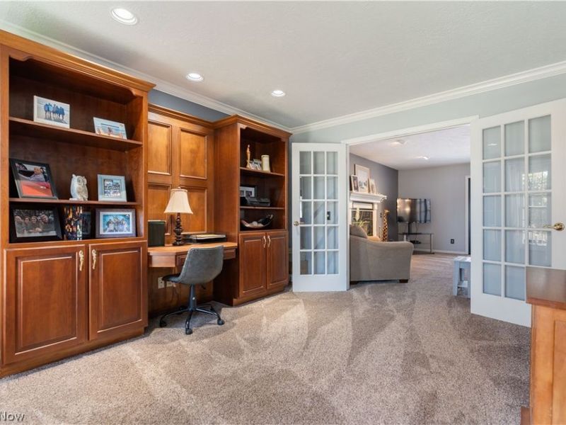 1724 Cornerstone Street SW, Hartville, OH 44632 Photo 3