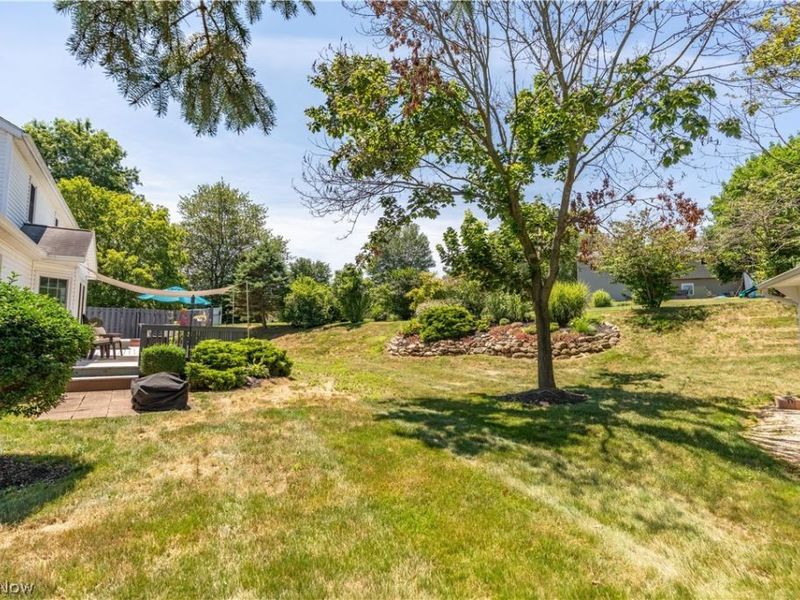 1724 Cornerstone Street SW, Hartville, OH 44632 Photo 39