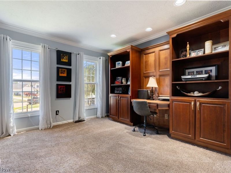 1724 Cornerstone Street SW, Hartville, OH 44632 Photo 4