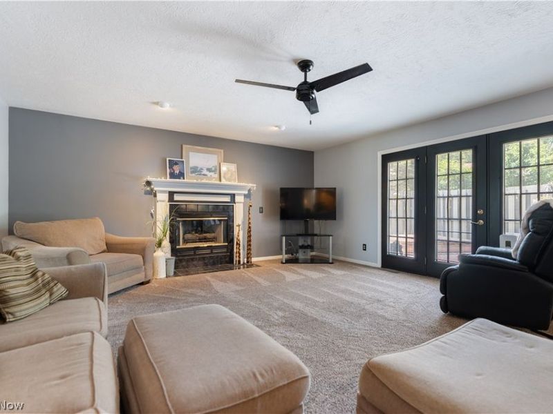 1724 Cornerstone Street SW, Hartville, OH 44632 Photo 6