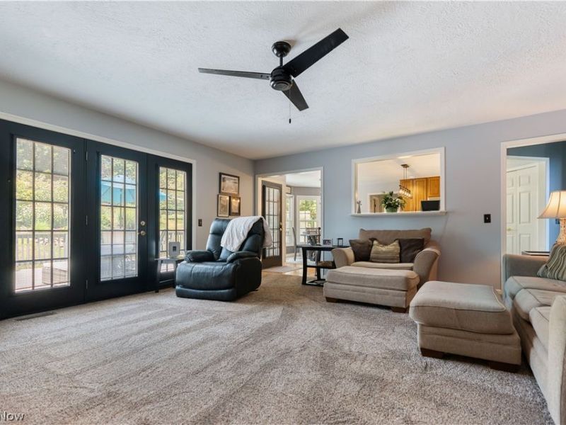 1724 Cornerstone Street SW, Hartville, OH 44632 Photo 7