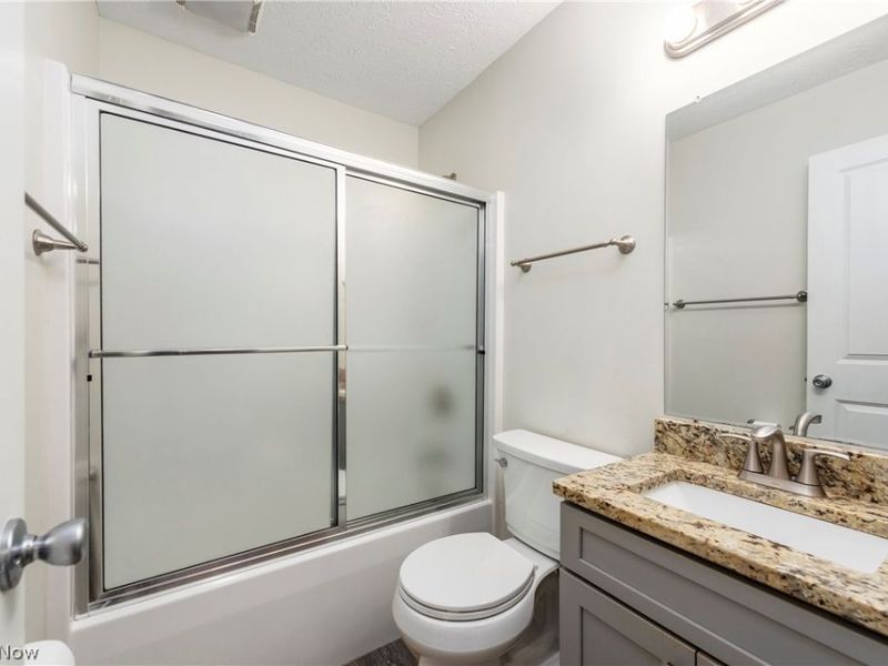 3745 W 213th Street, Fairview Park, OH 44126 Photo 17