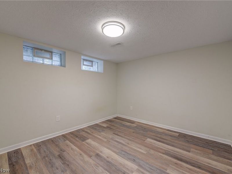 3745 W 213th Street, Fairview Park, OH 44126 Photo 20