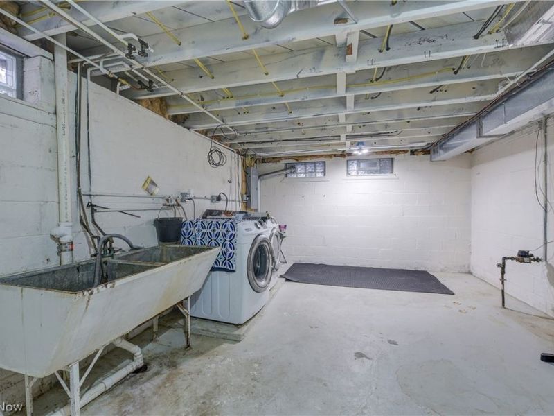 3745 W 213th Street, Fairview Park, OH 44126 Photo 25