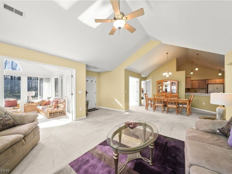 705 Crossings Circle, Tallmadge, OH 44278 Photo 5