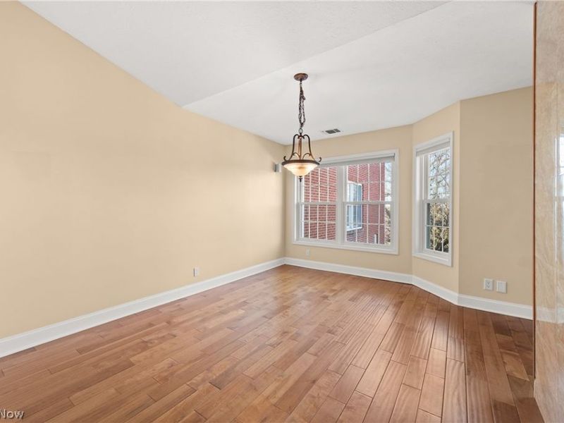 22481 Center Ridge Road, Unit 301, Rocky River, OH 44116 Photo 10