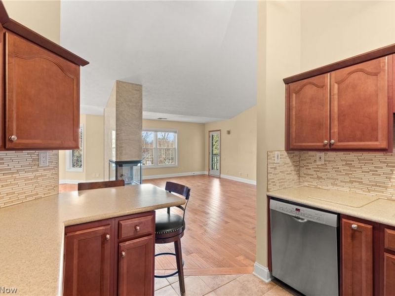 22481 Center Ridge Road, Unit 301, Rocky River, OH 44116 Photo 15