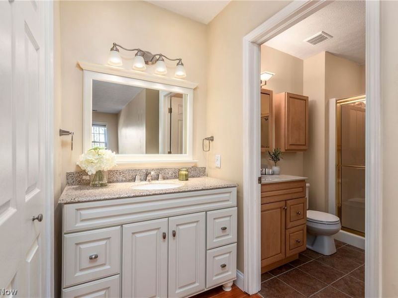 22481 Center Ridge Road, Unit 301, Rocky River, OH 44116 Photo 27