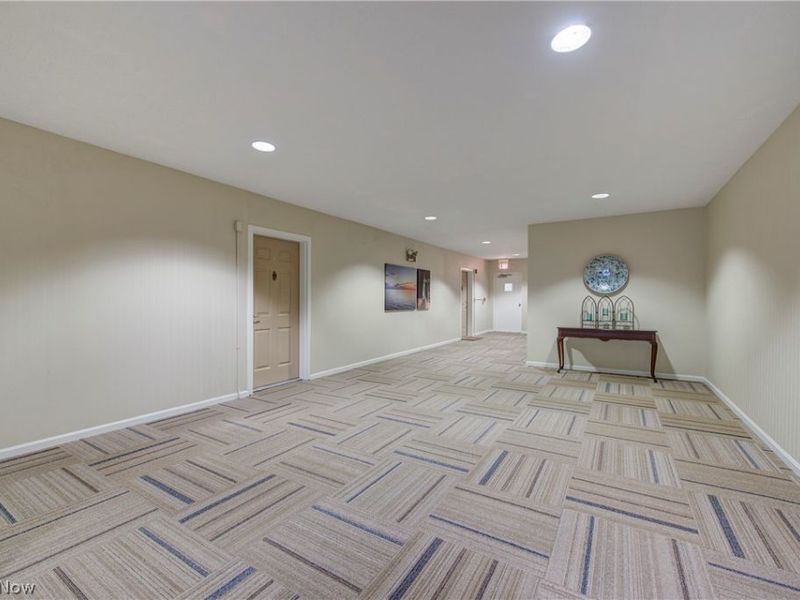 22481 Center Ridge Road, Unit 301, Rocky River, OH 44116 Photo 33