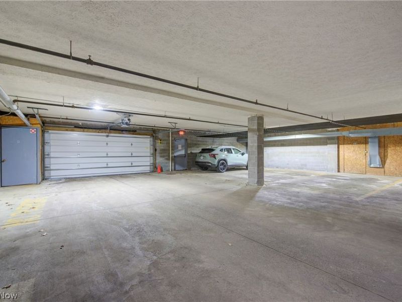 22481 Center Ridge Road, Unit 301, Rocky River, OH 44116 Photo 37