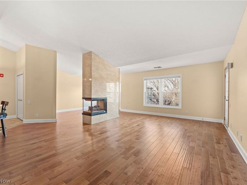 22481 Center Ridge Road, Unit 301, Rocky River, OH 44116 Photo 5