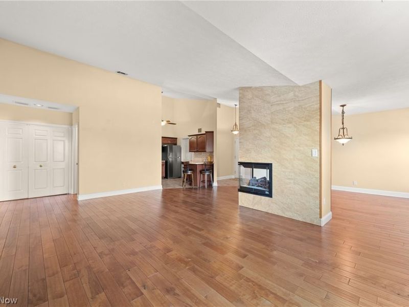 22481 Center Ridge Road, Unit 301, Rocky River, OH 44116 Photo 6
