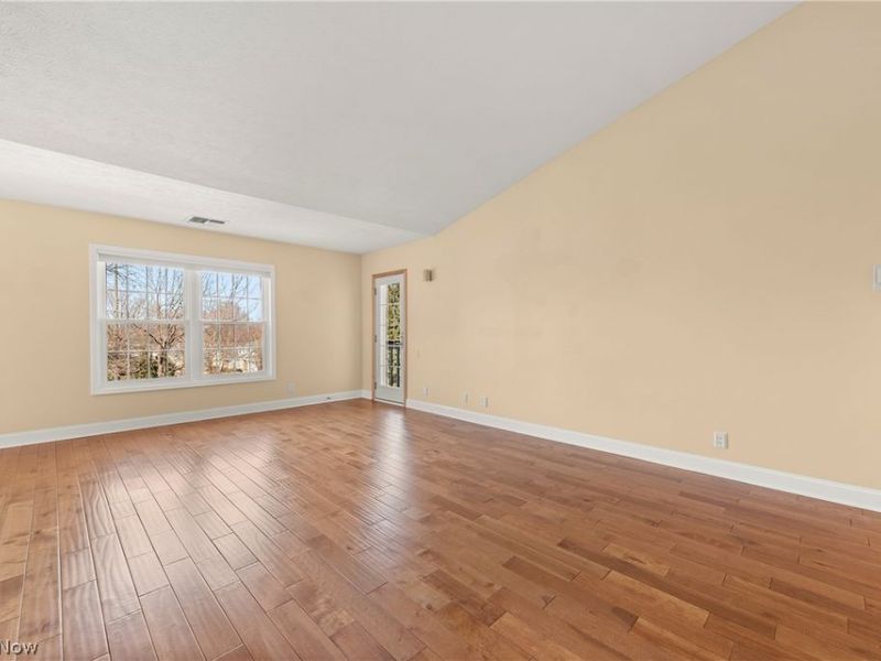 22481 Center Ridge Road, Unit 301, Rocky River, OH 44116 Photo 7