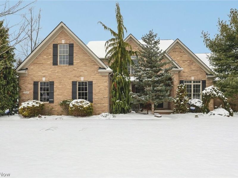 2934 Riviera Lane, Westlake, OH 44145 Photo 2