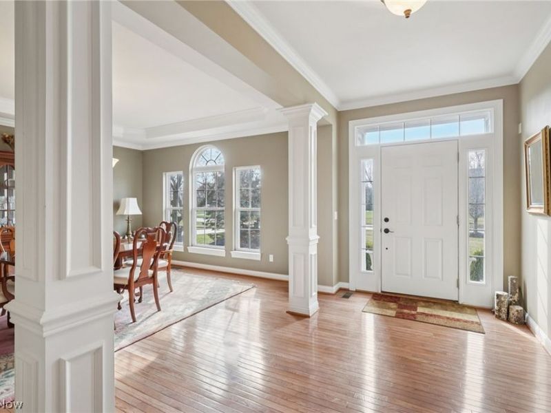 36420 S Park Drive, Avon, OH 44011 Photo 3