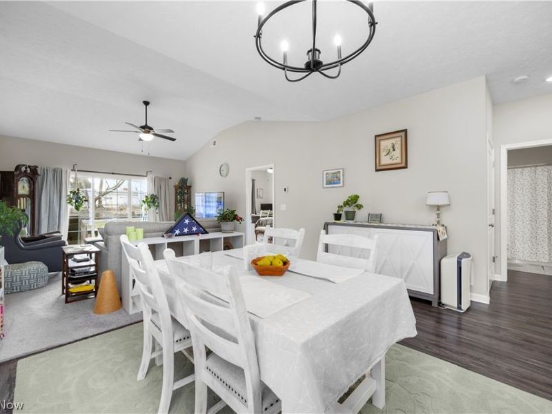 238 Silver Spring Circle, Elyria, OH 44035 Photo 13