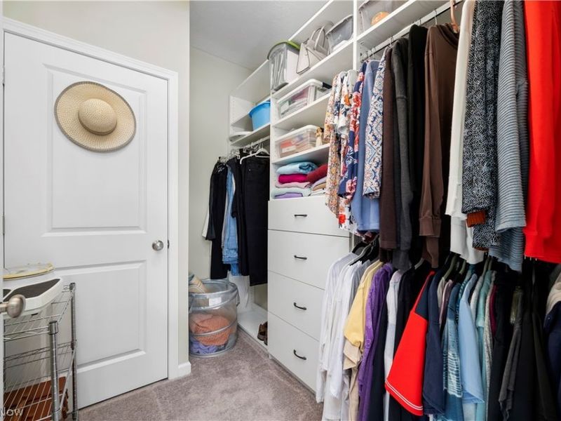 238 Silver Spring Circle, Elyria, OH 44035 Photo 25