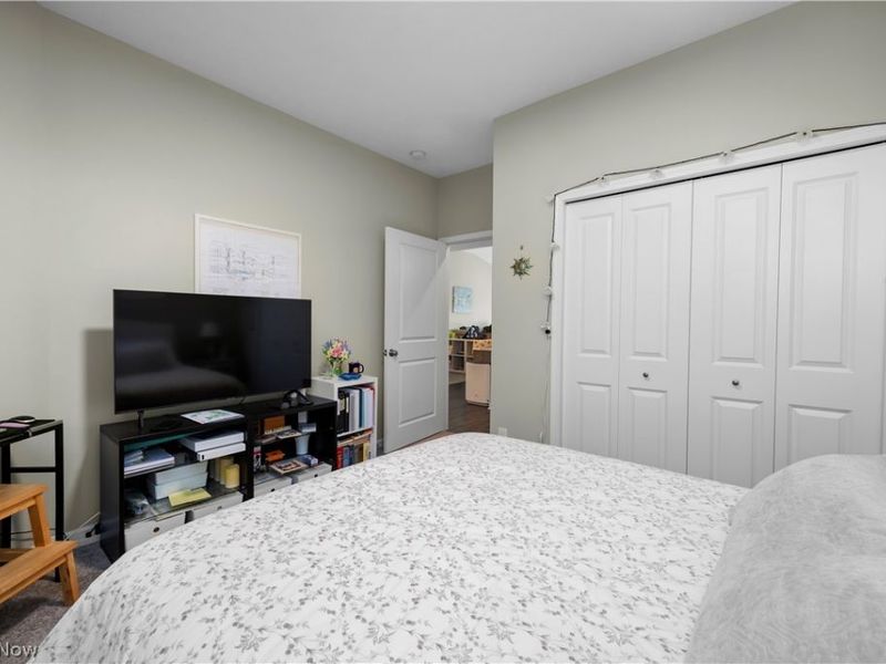 238 Silver Spring Circle, Elyria, OH 44035 Photo 30