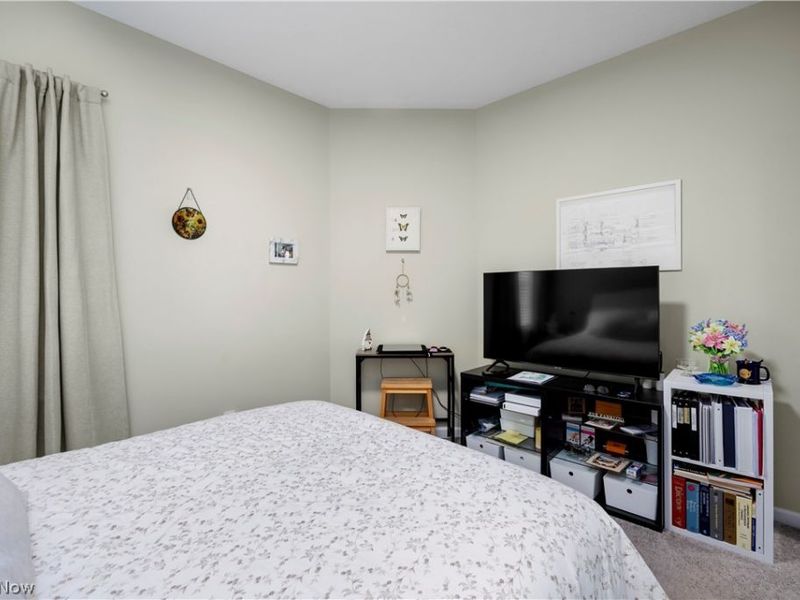 238 Silver Spring Circle, Elyria, OH 44035 Photo 31