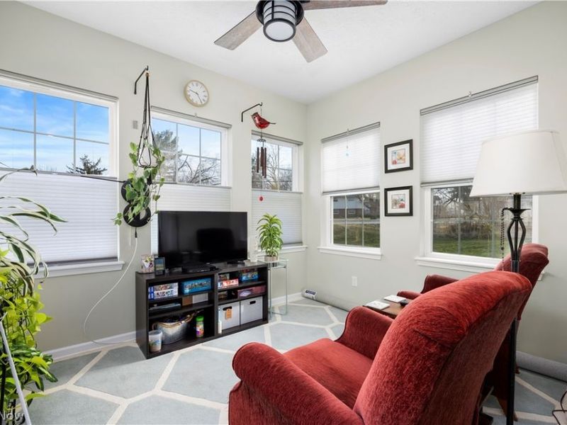 238 Silver Spring Circle, Elyria, OH 44035 Photo 32