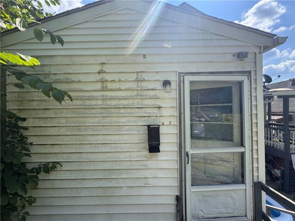 713 Freeport St , Unit B, Creighton, PA 15030