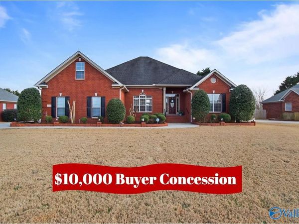 110 Arrow Path Drive, Huntsville, AL 35806