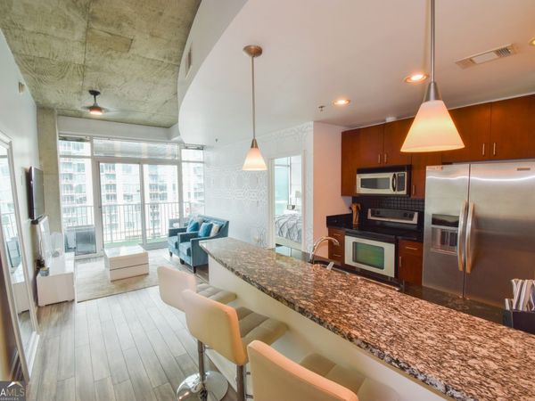 250 Pharr Road NE, Unit 1103, Atlanta, GA 30305