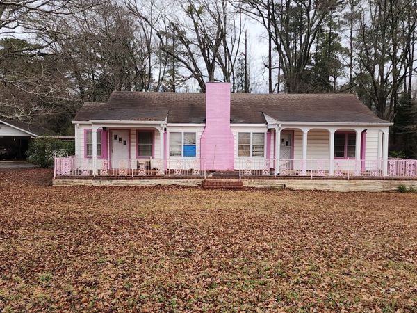 719 E McIntosh Road, Griffin, GA 30223