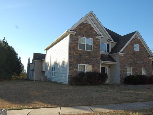 5186 Upper Elm Street, South Fulton, GA 30349