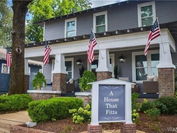 2021 8th Street , Tuscaloosa, AL 35401