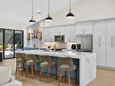 3809 Woodlake DR, BONITA SPRINGS, FL 34134