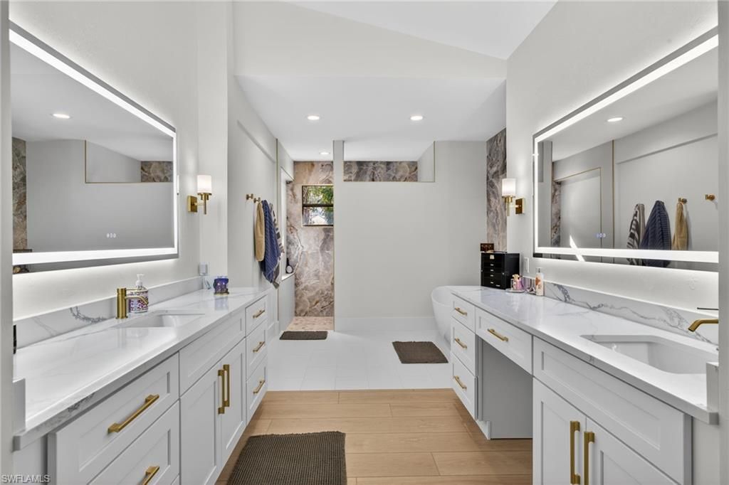 3809 Woodlake Dr, Bonita Springs, FL 34134 Photo