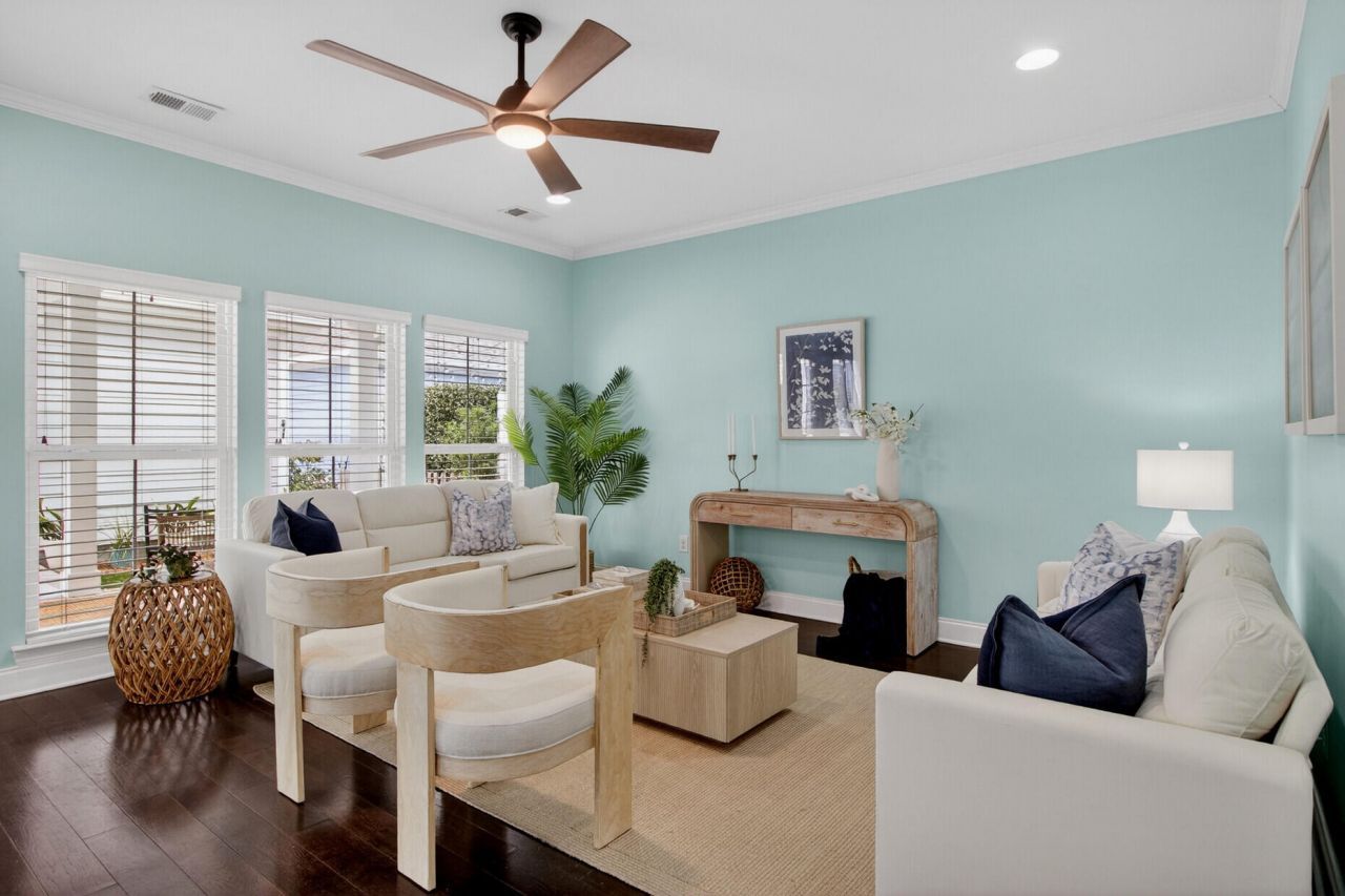 1694 Sparkleberry Lane Photo 12