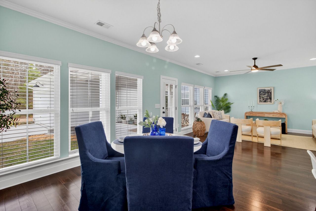 1694 Sparkleberry Lane Photo 17