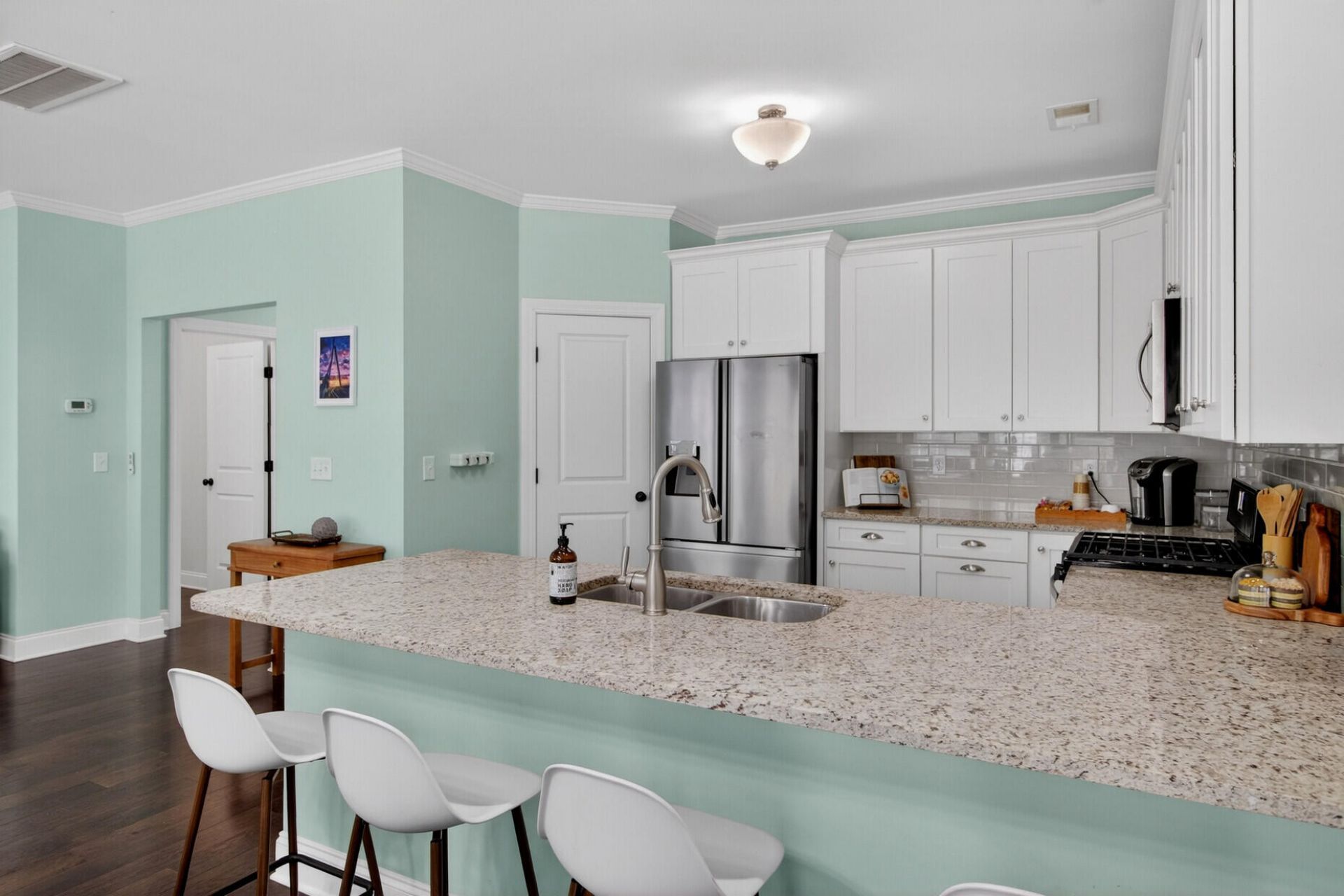 1694 Sparkleberry Lane Photo 18