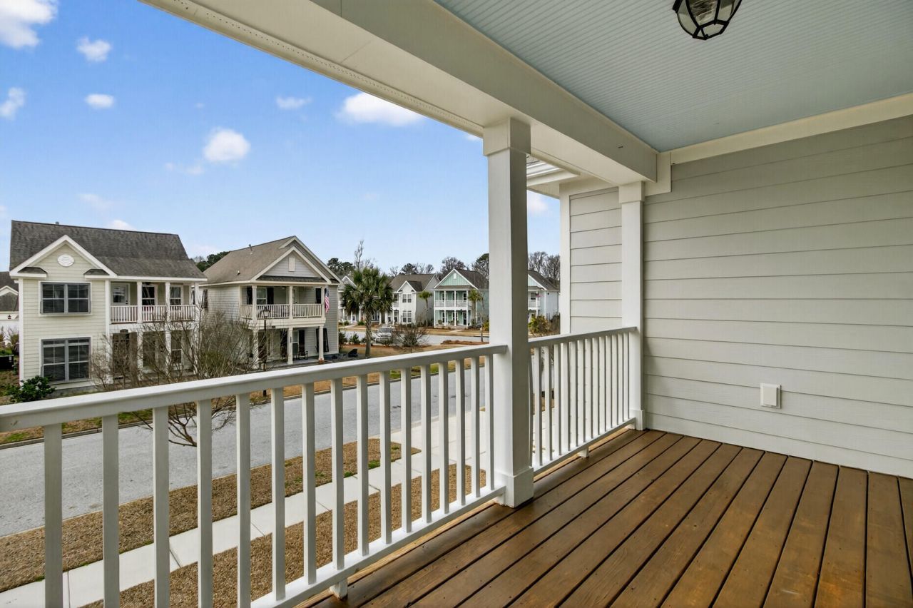 1694 Sparkleberry Lane Photo 26