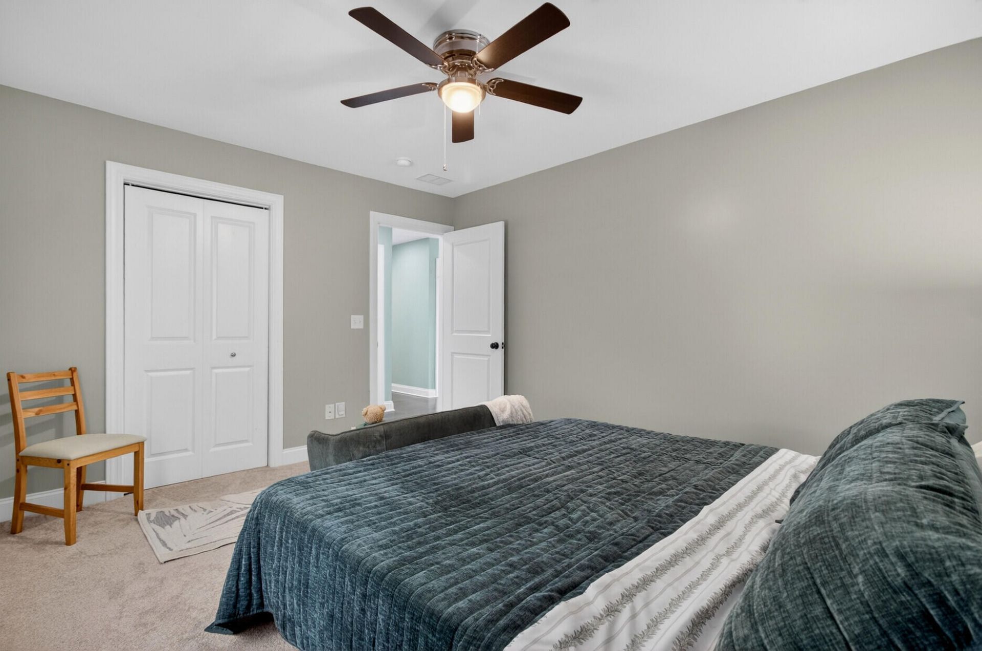 1694 Sparkleberry Lane Photo 34