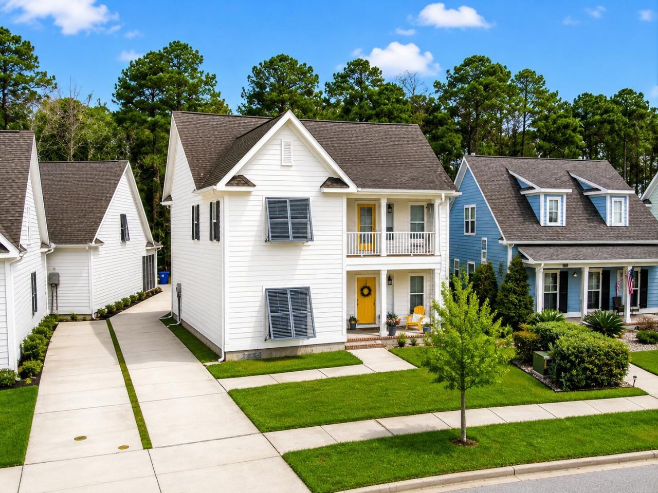 1694 Sparkleberry Lane Photo 4