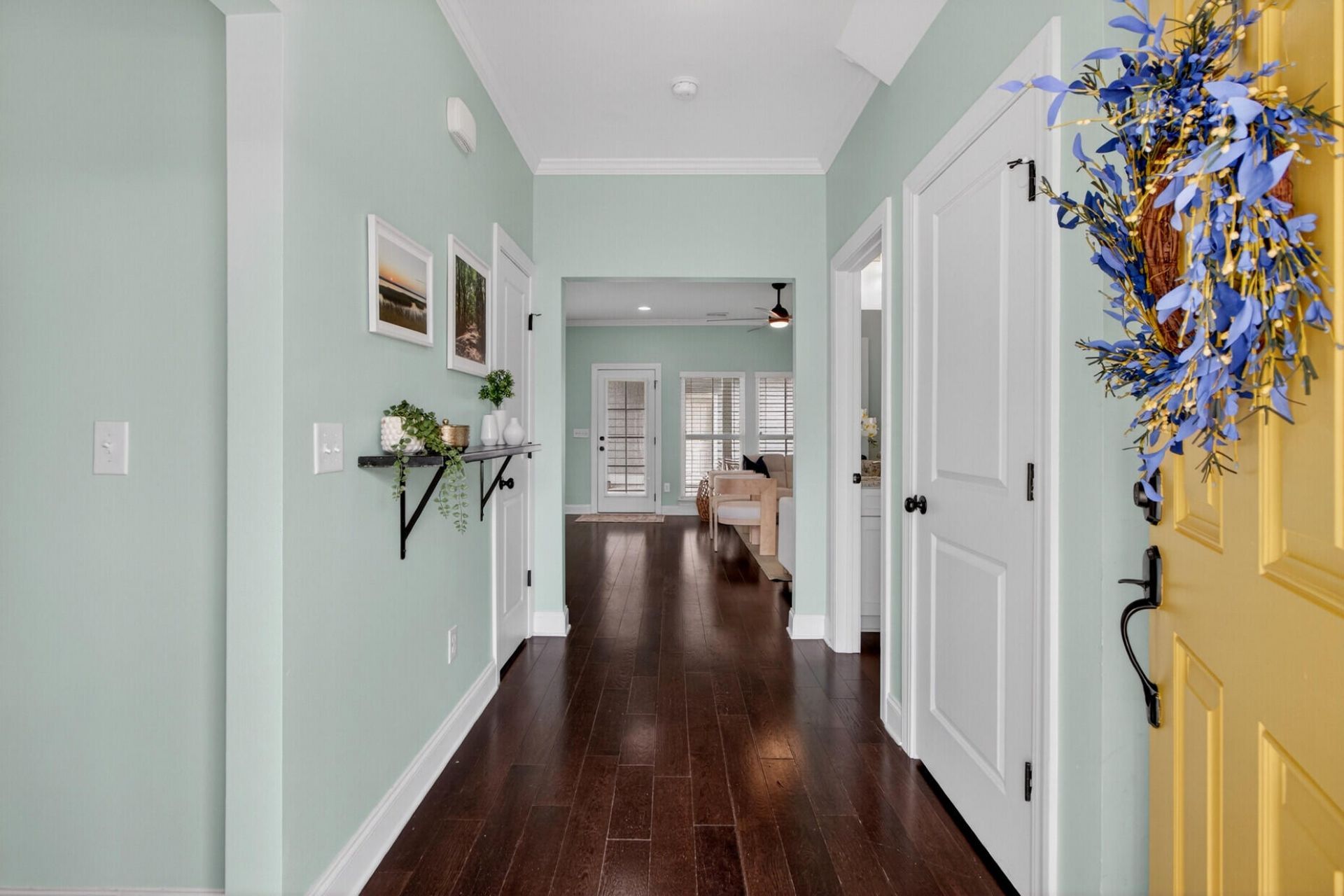 1694 Sparkleberry Lane Photo 6