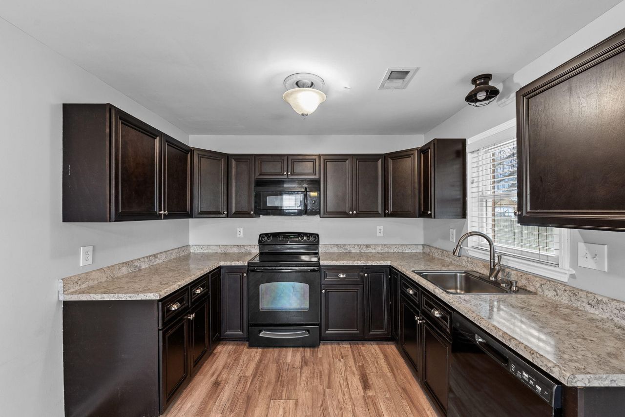 123 Pandora Drive Photo 12