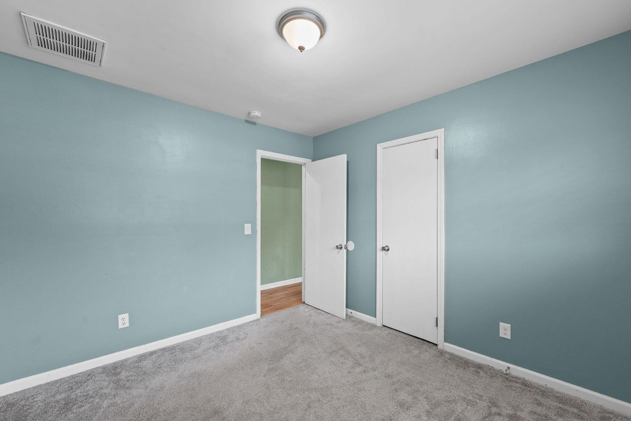 123 Pandora Drive Photo 18