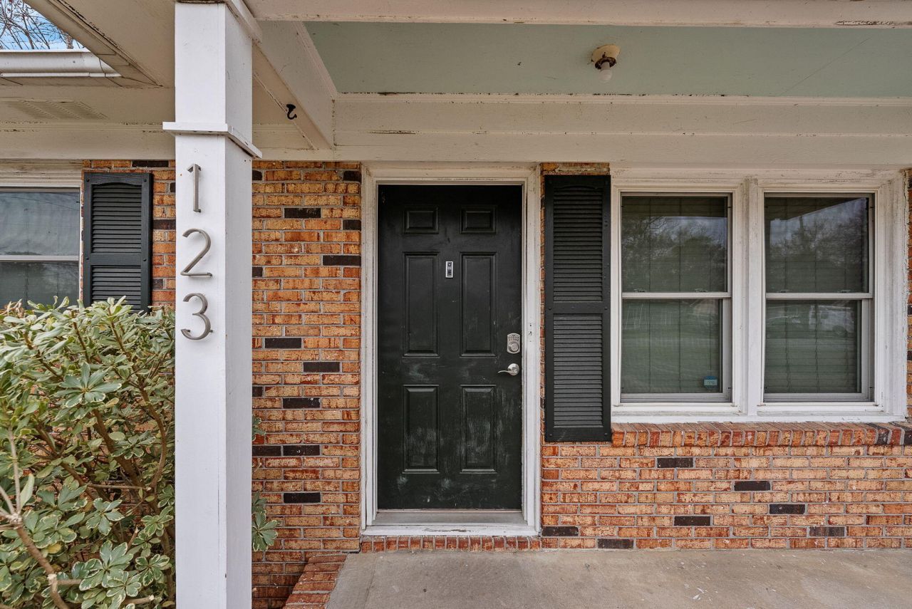 123 Pandora Drive Photo 4