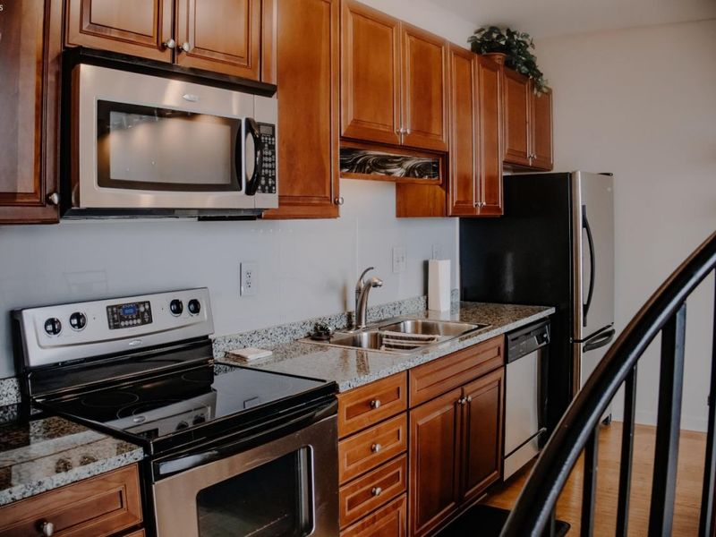 401 W Shoreline Drive, Unit 314, Sandusky, OH 44870 Photo 12