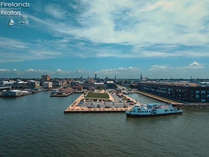 401 W Shoreline Drive, Unit 314, Sandusky, OH 44870 Photo 22